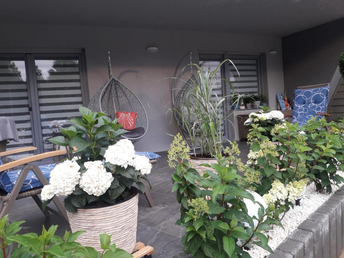 Apartament Bursztyn Pobierowo Zewnętrze zdjęcie